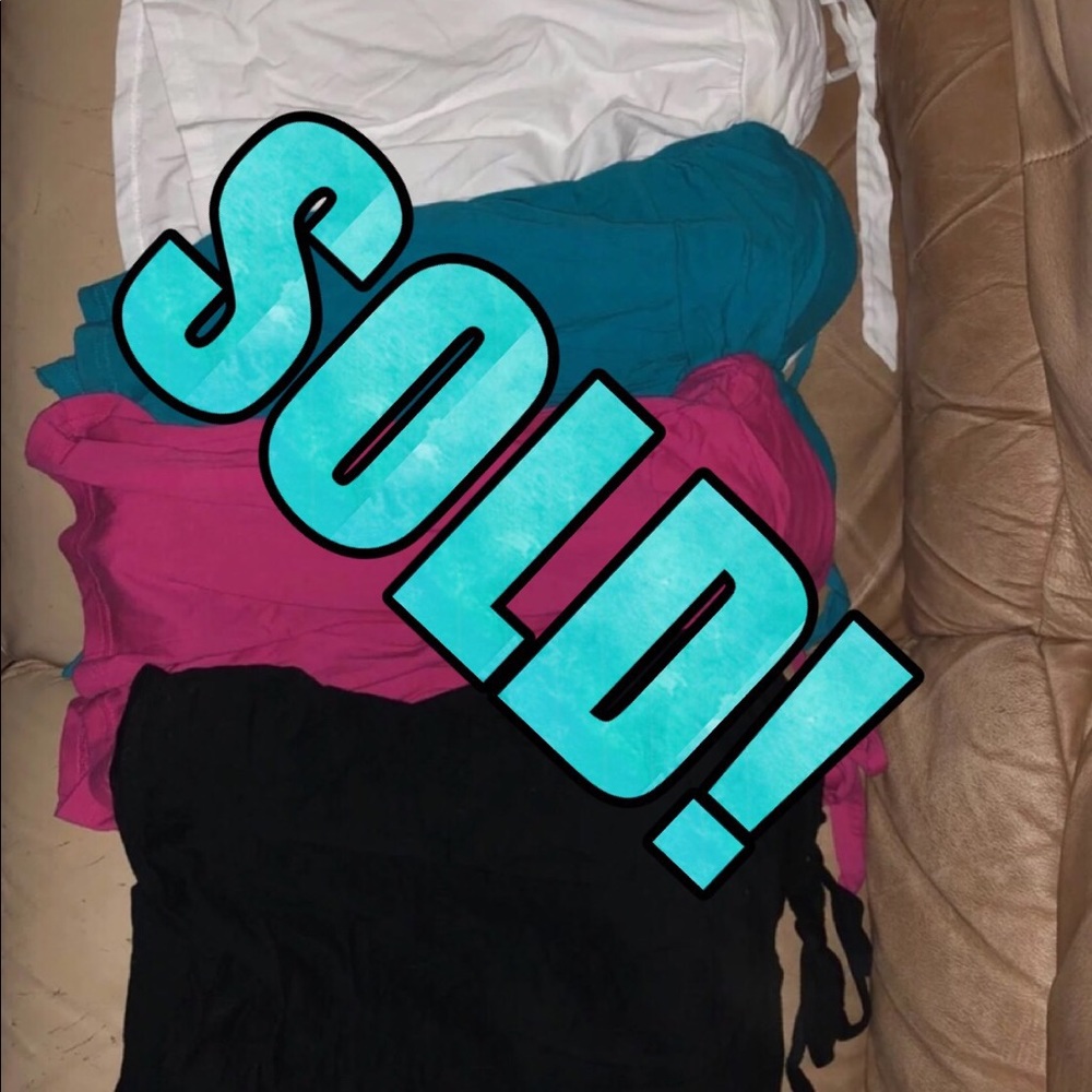 SOLD!!! 4 pack L.E.I halter tops with built in bra